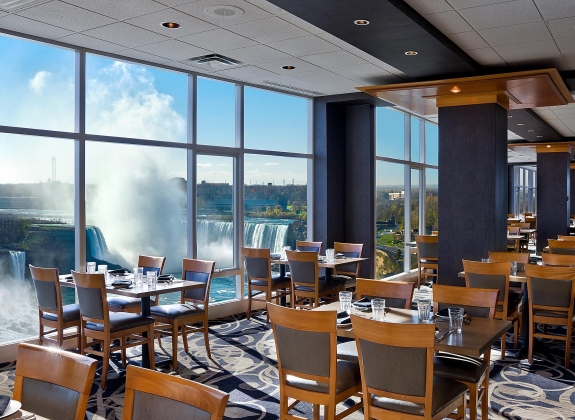 Crowne Plaza Niagara Falls – Fallsview Crowne Plaza Niagara Falls – Fallsview